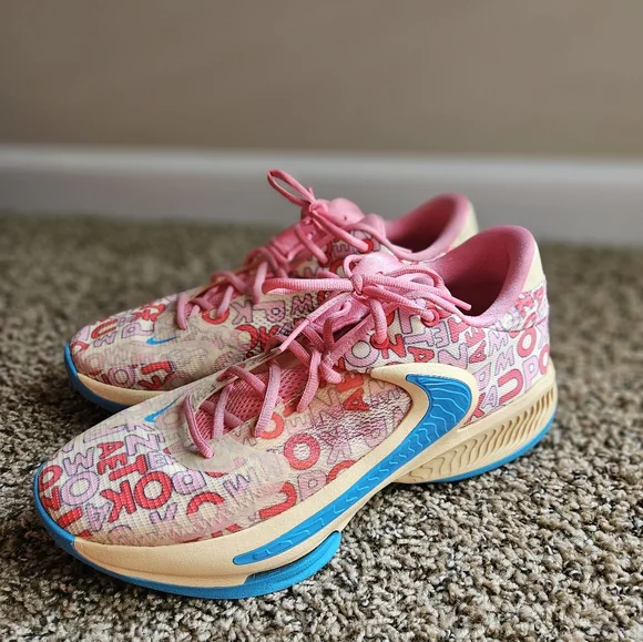 Nike Zoom Freak 4 Letter Bros Vanilla Lightning Coral Size 10 Nike Zoom Freak 4 “Letter Bros - Coral” (Pale Vanilla/Blue  main image 4